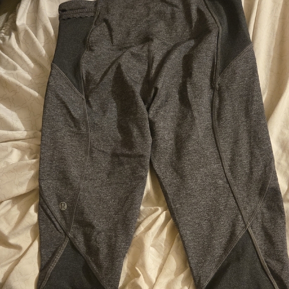 Gray Speed Up Lululemon Leggings - Picture 3 of 4